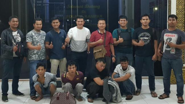 Tim Opsnal Polres Kampar Gulung 4 Kawanan Rampok Sadis kurang dari 24 Jam