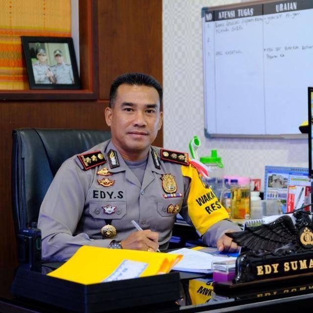 Dibantu Wakapolresta Pekanbaru, Husni : Terima Kasih Pak