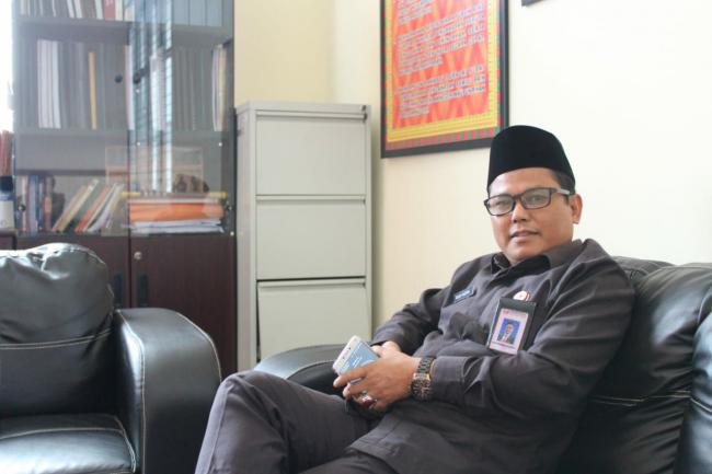 Bawaslu Riau Minta Alat Sosialisasi Parpol & Bacaleg Segera Ditertibkan.