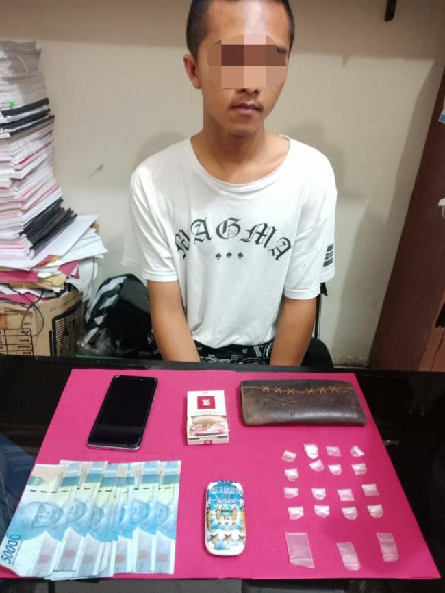 Polisi Tangkap Satu Orang Bandar beserta 16 Paket Shabu
