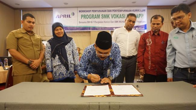 DUKUNG PROGRAM SMK VOKASI, RAPP GANDENG 2 SMK di RIAU