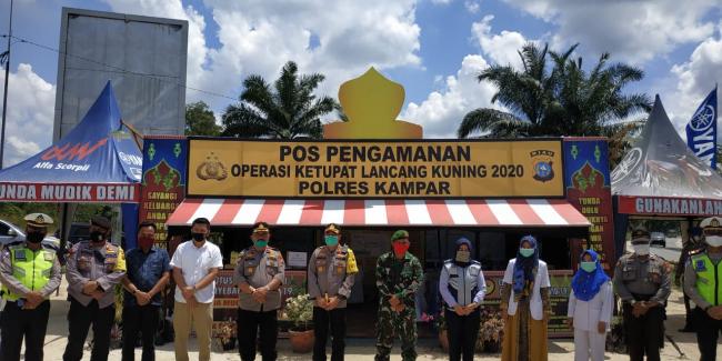 Kapolres Kampar Tinjau Pospam Ops Ketupat Lancang Kuning 2020 di Simpang Petapahan Tapung