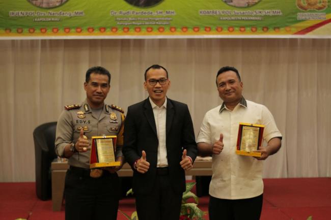 Dr Rudi Pardede SH MH, Lounching Buku Kedua Tentang Kejahatan Fenomena Negara