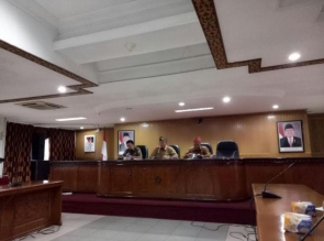 Rapat HUT Kota Pekanbaru Ke 234, Peserta Pakai Tanjak
