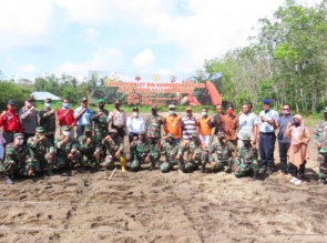 Dukung Program Ketahanan Pangan, Dandim Aidil Ajak masyarakat Manfaatkan lahan Dengan Menanam Jagung