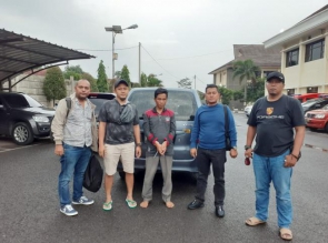 Polsek Kampar Kiri Hilir Tangkap Pelaku Larikan Mobil Rental di Sumedang 