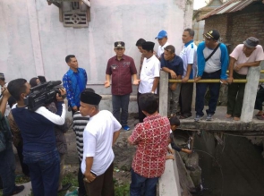 Walikota Pekanbaru Tinjau dan Resmikan Program KOTAKU di Kelurahan Rintis