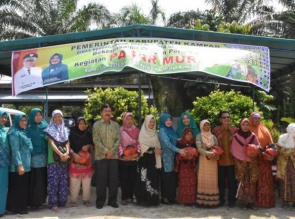 Tambah Gerai, Pasar Murah Pemkab Kampar Diserbu Warga