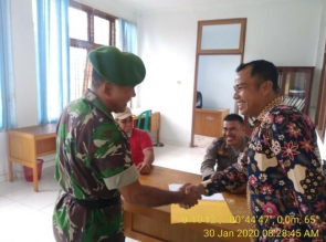 BABINSA KORAMIL 12/XIII KOTO KAMPAR KOMSOS DENGAN APARATUR PEMERINTAH KECAMATAN