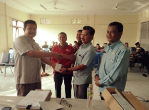 Disdukcapil Serahkan 4433 Keping KTP -el  3 Kecamatan di Tapung