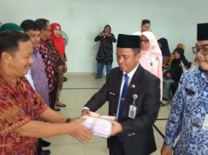 Bapenda Pekanbaru Bagikan 31.699 Lembar SPPT PBB Di Kecamatan Marpoyan Damai