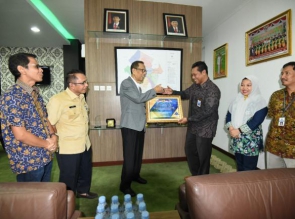 Bupati Kampar terima Sertifikat WTP Dari Kementerian Keuangan RI