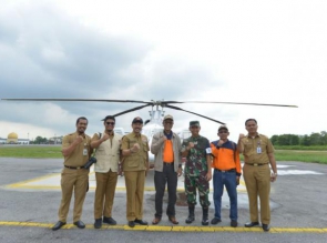 Gunakan Heli, Bupati Kampar Bersama BNPB Propinsi Patroli Karlahut