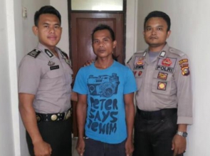 Gagahi Anak Kandung Ayat Bejat Meringkuk Dalam Sel Polisi