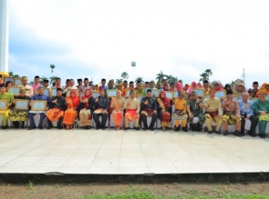  PT RAPP Raih Penghargaan Program Kampung Iklim di Pelalawan dan Siak