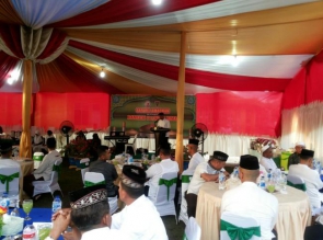Safari Ramadhan di Yonif 132 BS/ Danrem 031/WB Santuni Anak Yatim