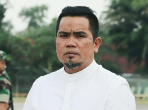 H.Zukri Himbau Perusahaan Salurkan CSR Kepada Masyarakat Dampak Covid 19 Dalam Bentuk Uang Tunai