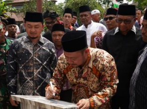 Bupati Kampar Resmikan Pasar Pekan Tua di Kawasan Restorasi Kesultanan Kampa