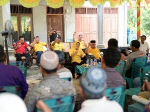 Arsyadjuliandi Rachman, Mantan Bupati Kuansing Sukarmis Menjadi Faktor Kunci Kemenangan AYO