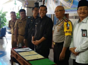 Polresta Pekanbaru Dan Pemko Pekanbaru Tanda Tangani MOU Pembinaan Pelajar Beprestasi Untuk Jadi Pol