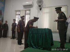 Kejaksaan Negeri Kampar Gelar Sertijab Dua Kasi