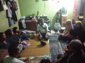 Warga Desa Tarai Bangun Digegerkan, Dengan Temuan Jasad Pria Leher Terikat Kabel Listrik 