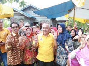Pasangan AYO Komit Sediakan Air Bersih untuk Masyarakat Meranti