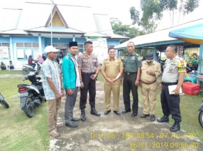 DANRAMIL 12/XIII KOTO KAMPAR BERSAMA UPIKA MONITORING PELAKSANAAN PILKADES DI 2 KECAMATAN