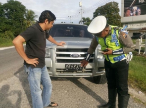 Selama 2 Jam Razia Ops Zebra Sabtu pagi, Polres Kampar Tilang 47 Pelanggar