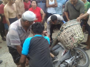 3 Orang Tewas dalam Kecelakaan Lalulintas antara Mobil Pickup dan Sepeda Motor