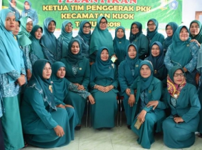 Ketua TP-PKK Kampar Lantik Ketua PKK di Dua Kecamatan