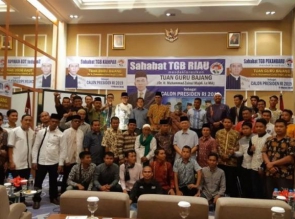 Deklarasi TGB Di Riau Siap Memenangkan Beliau Jadi Capres