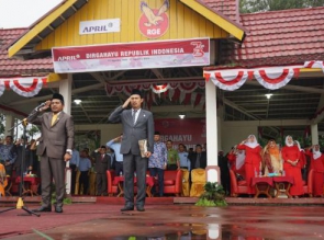 Rayakan HUT RI ke-73, Ratusan Karyawan RAPP Ikuti Upacara Bendera