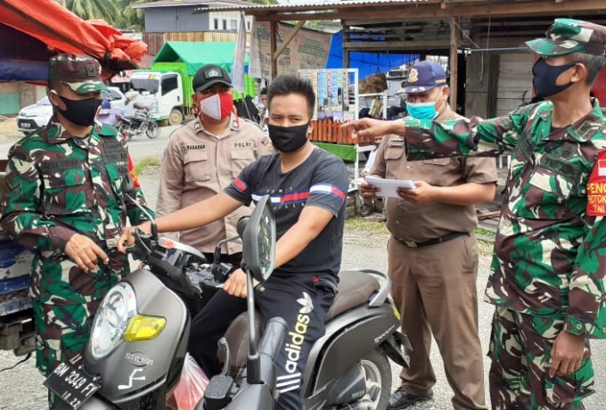 Sinergitas TNI Polri Bersama Pemerintah Gelar Operasi Penerapan Disiplin Protokol Kesehatan Covid 19