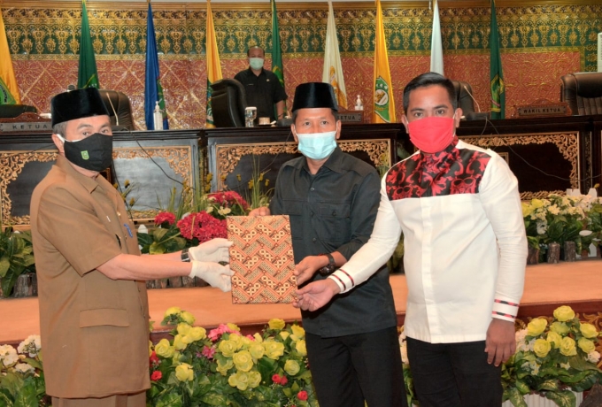 Fraksi PDI Perjuangan DPRD Riau Ingatkan Pemerintah 3 Hal Terkait Zonasi Wilayah Pesisi