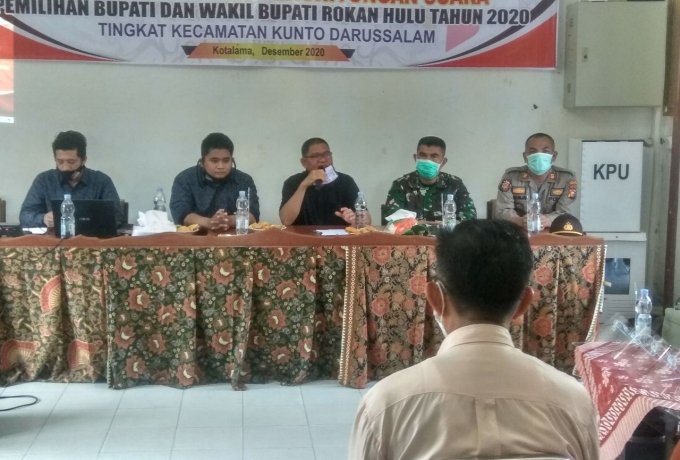 Danramil 10/Kunto Darussalam Hadiri Rapat Pleno Terbuka