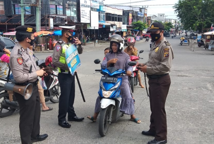 Kapolres Kampar Perintahkan Jajarannya Lakukan Pendisiplinan Protkes Secara Masiv Jelang Lebaran