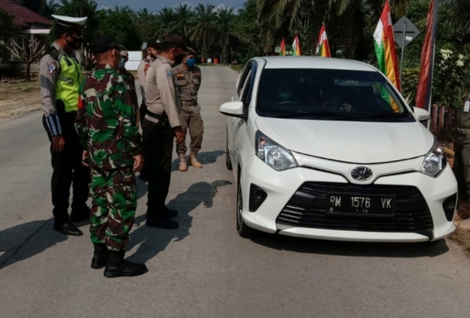H+1 Lebaran, TNI - Polri Masih Perketat Pengamanan Di Posko Penyekatan