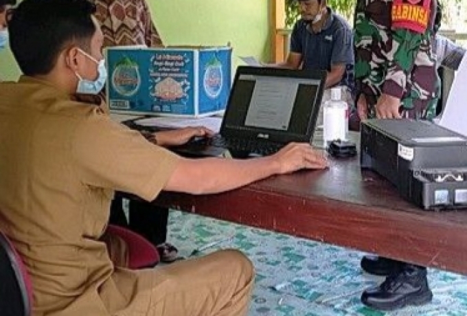 Sertu Dedy Junianto : Vaksinasi Dilakukan Dalam Rangka Menekan Penyebaran Covid-19