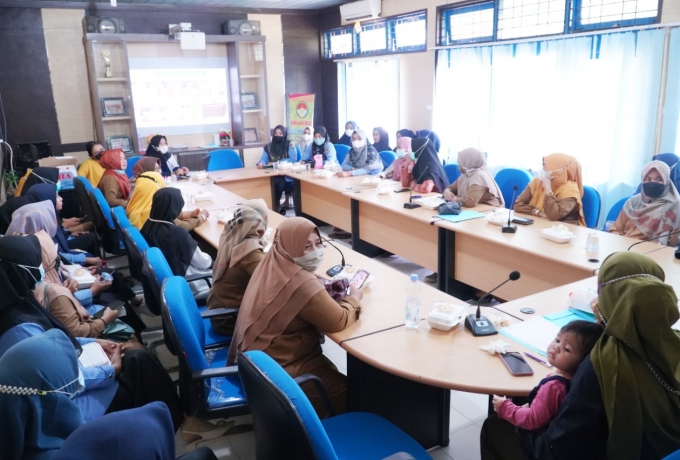 DWP Unit Kominfo Adakan Sosialisasi Deteksi Dini Kanker Leher Rahim