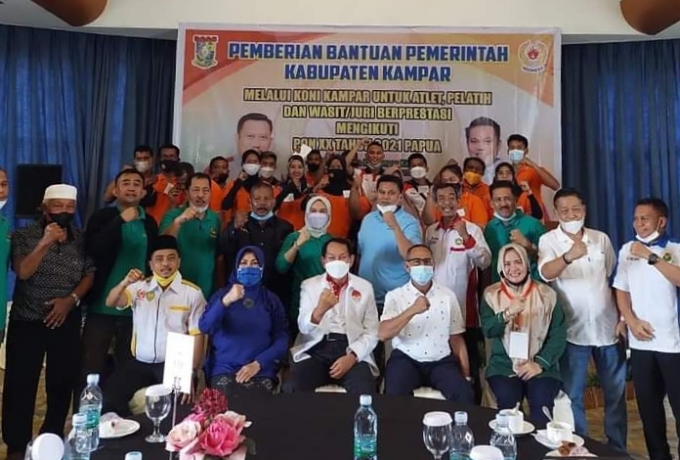 Atlet Asal Kampar Perkuat Riau di PON Papua, KONI Kampar Berikan Uang Saku