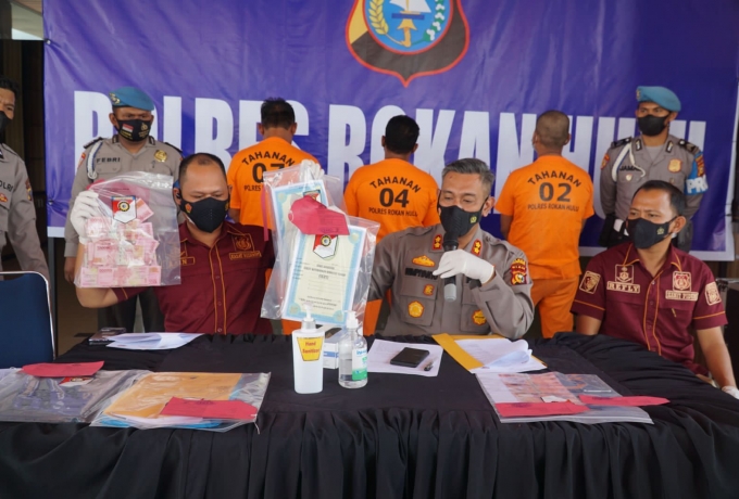 Seorang Kades di Rohul Kena OTT Polres Terkait Pungli Pengurusan SKRT dan SKGR