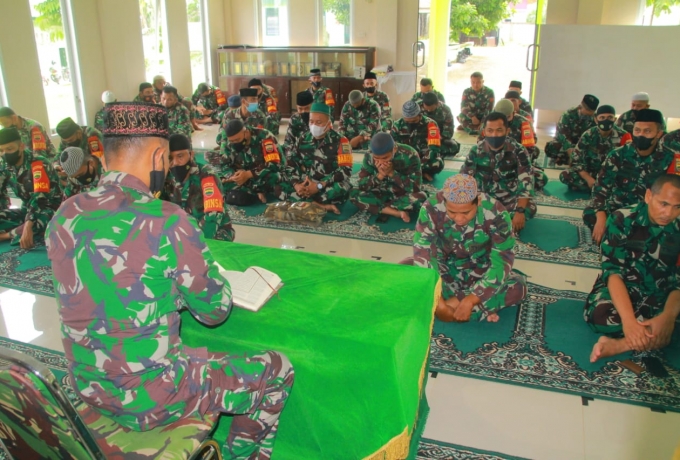 Tingkatkan Ketauladanan dan Etos Kerja Prajurit, Kodim 0313/Kpr Gelar Peringatan Maulid Nabi