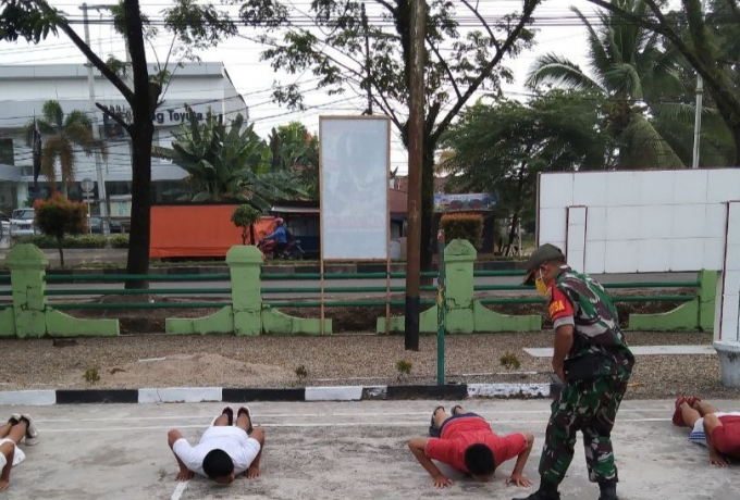 Siapkan Pemuda yang Ingin Jadi Anggota TNI AD, Koramil 08/Tandun Berikan Latihan Fisik Maupun Mental