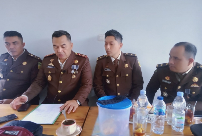 Kejari Kampar Gelar Konfrensi Pers Pencapaian Kinerja Januari Sampai Juli 2022