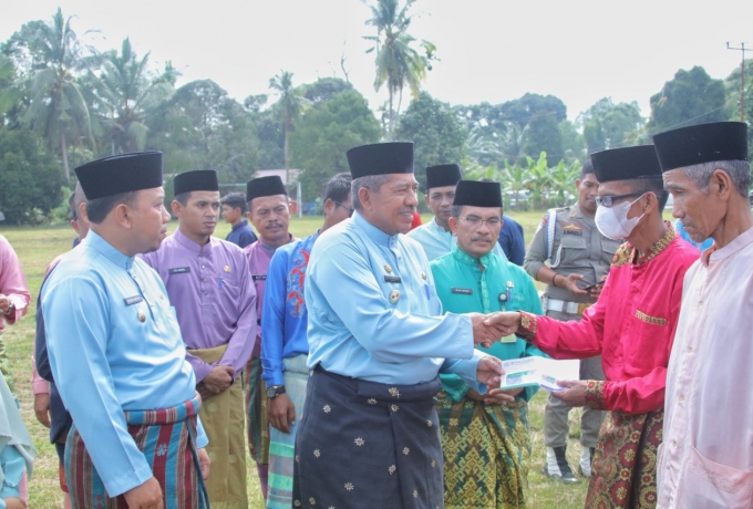 Melalui Program Bujang Kampung, Bupati Alfedri Hadir Ditengah Tengah Masyarakat