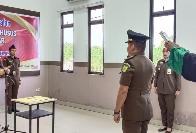 Kejari Kampar Gelar Sertijab Kasi Pidsus