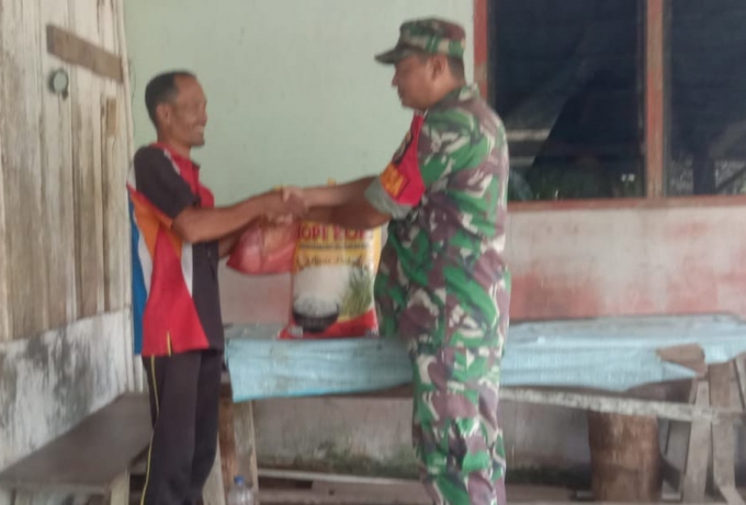 Sambangi Dapur Warga Binaan di Bulan Ramadhan, Babinsa Berikan Bantuan Sembako