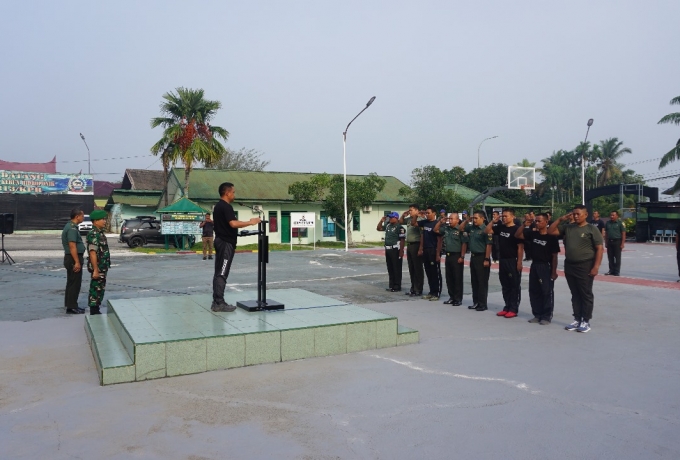 Sebelum Berolahraga Dandim 0313/Kpr Cek Personel dan Sampaikan Arahan Pangdam I/Bukit Barisan