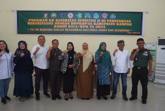 HUT TNI ke 78 dan Hari Kontrasepsi Sedunia,Kodim 0313/Kpr gelar pelayanan KB Gratis